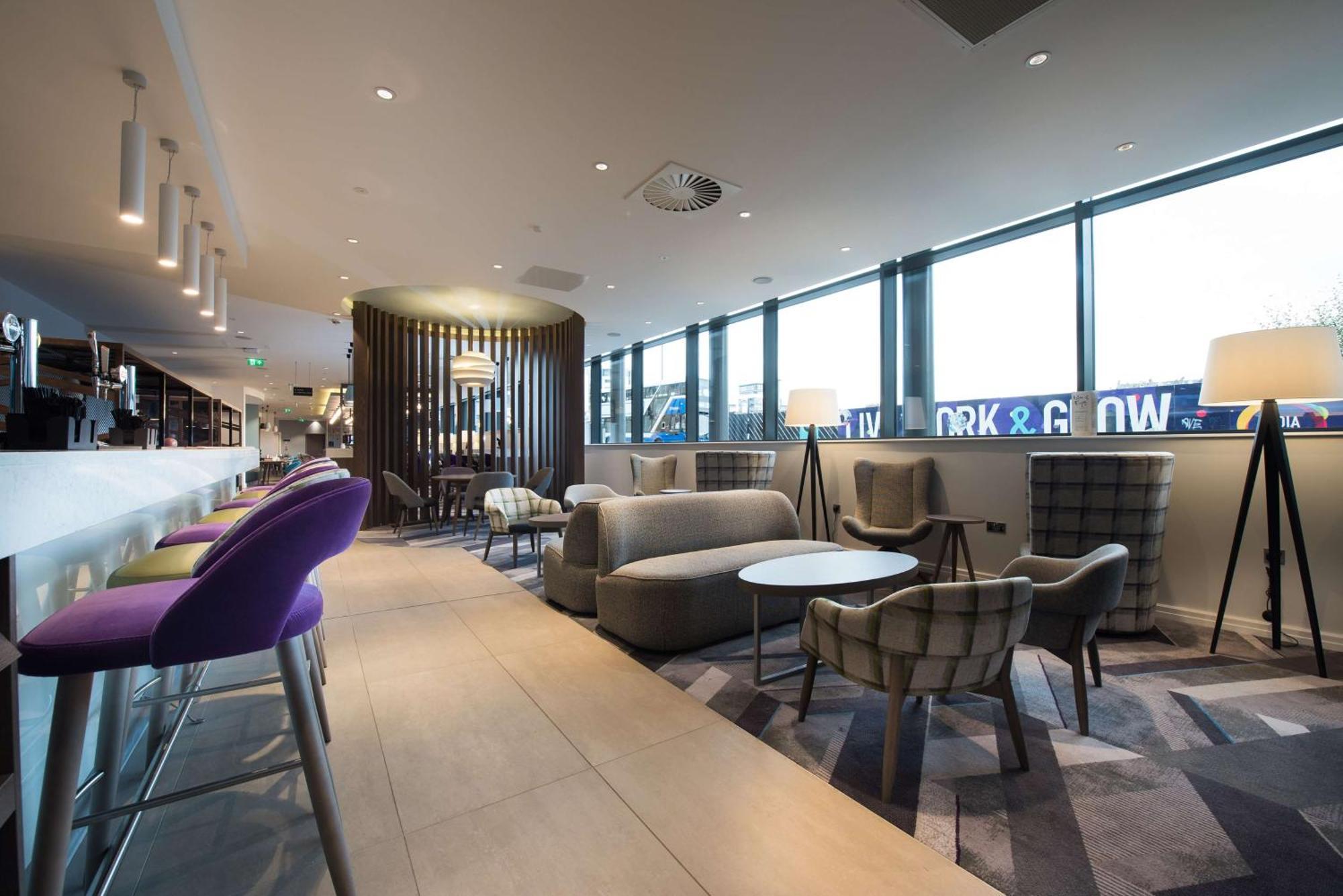 Отель Hampton By Hilton West End 3*