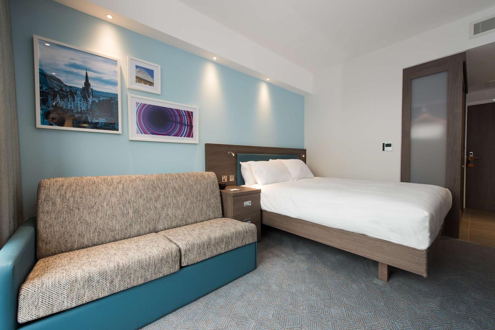 Hampton By Hilton West End Отель Эдинбург